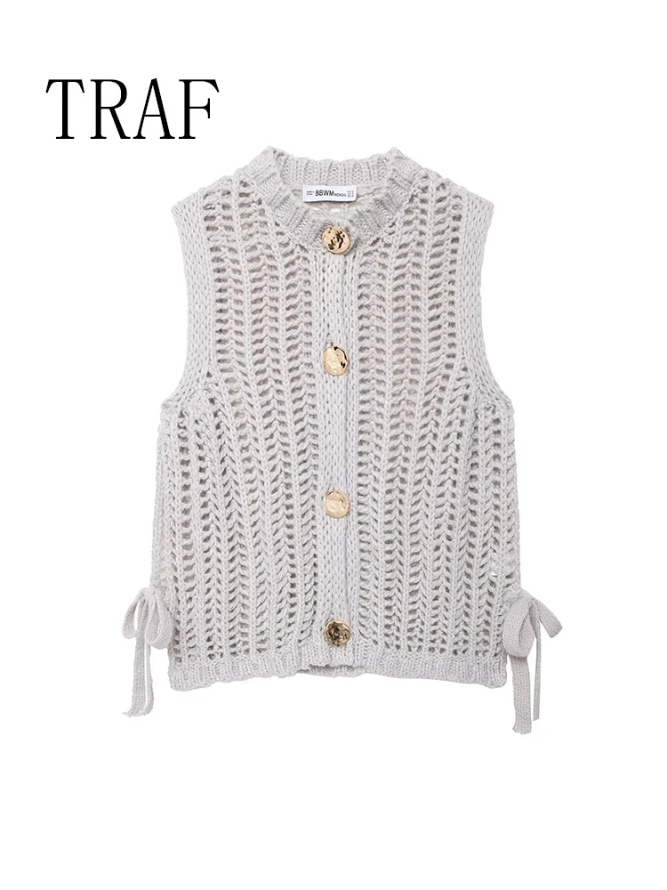 

TRAF European and American style new women's simple and fashionable single-breasted sleeveless thick needle top loose hollow ves