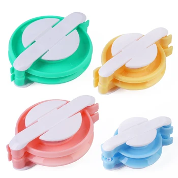 1 مجموعة أضاليا مجموعة زغب الكرة ويفر Pompom الغزل صنع أداة 4 أحجام DIY بها بنفسك النسيج الصوف Pompom صانع التطريز أدوات الحياكة