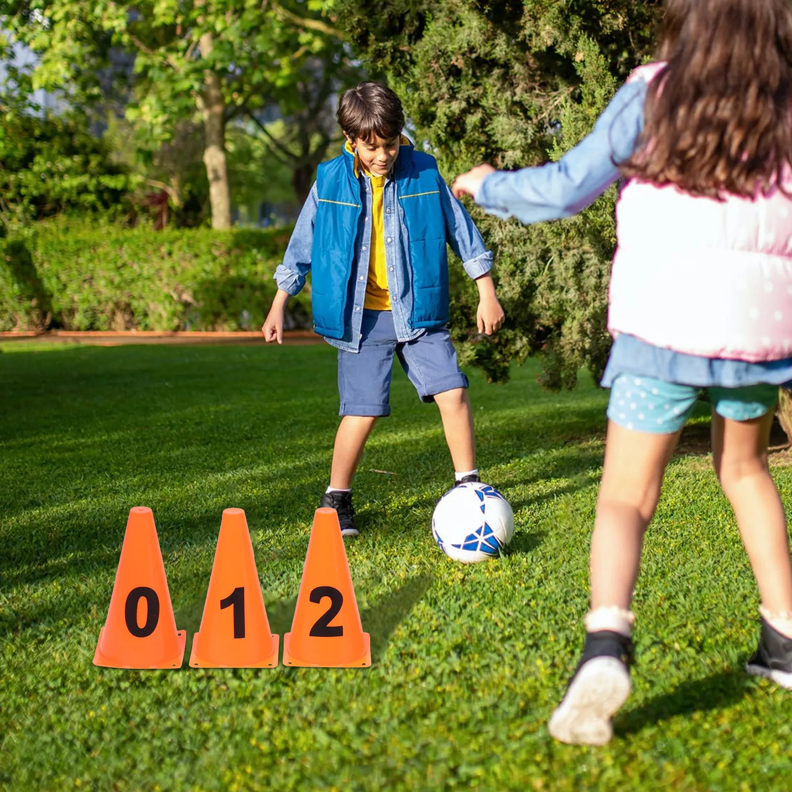 

1Set Numbered Soccer Agility Cones Bright Colored Sports Marker Cones for Football Training Practice Outdoor Exercises