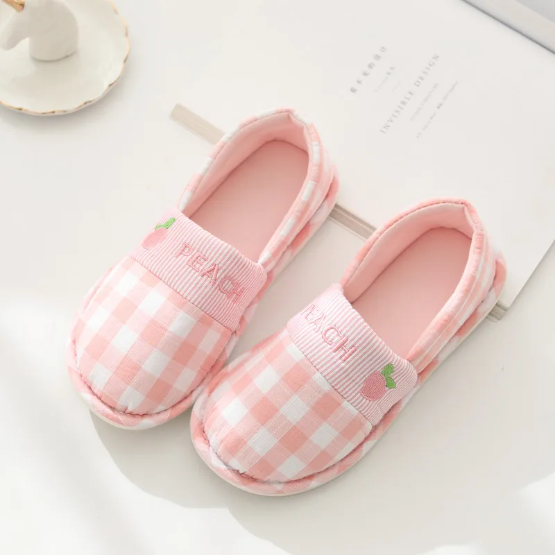 New Soft Cotton Fruits House Indoor Flats Strawberry Slipper Four Seasons Slippers For Girl Women Cute Animal Shoes Pink Blue