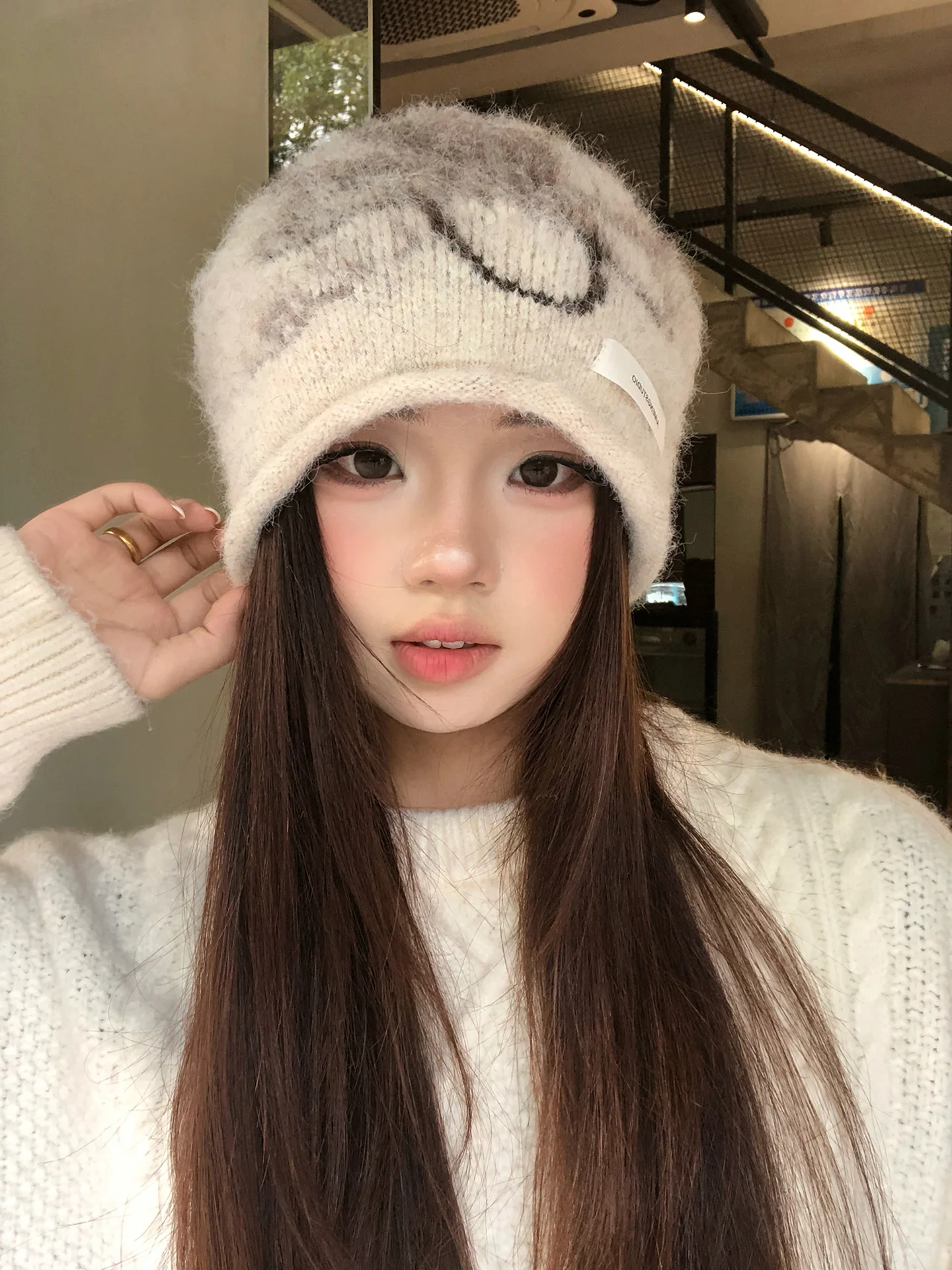 Women's Winter Knitted Hat Large Circumference Ear Protection Warmth Maintenance Non-Adjustable round Top No Brim Foldable