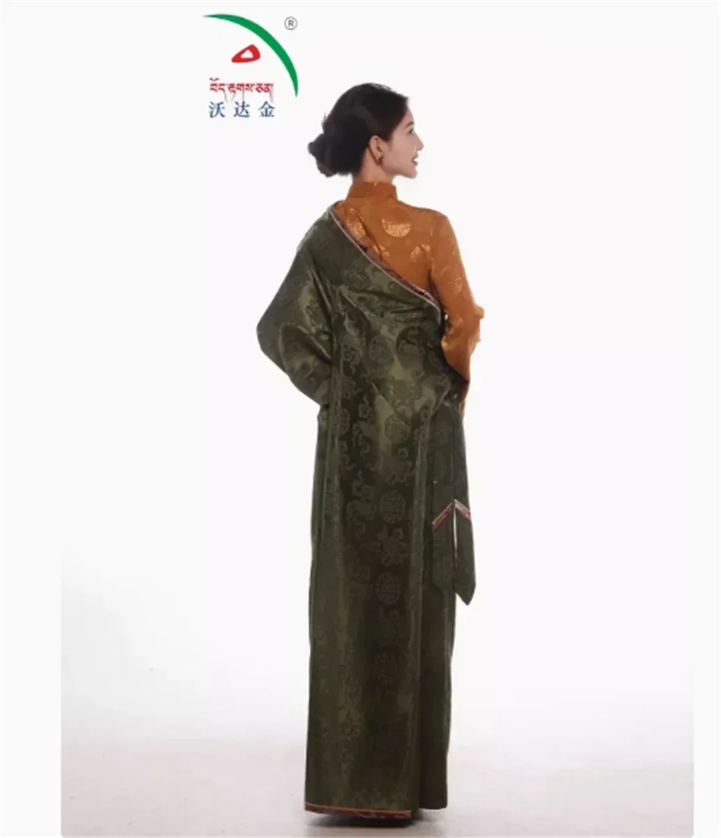 ชุดคลุมทิเบตแบบชิ้นเดียวใหม่ ปี 2026 จากคังบา ทิเบต ในประเทศจีน