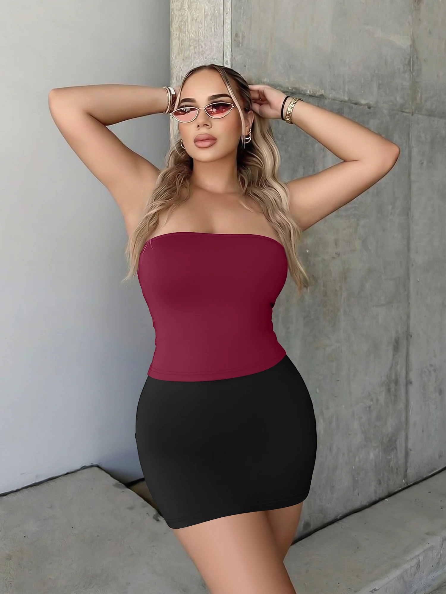 

Elegant Office Two Piece Set - Women's Simple Tube Top & High Waist Mini Skirt, Classic Red & Black Matching Outfits for Daily