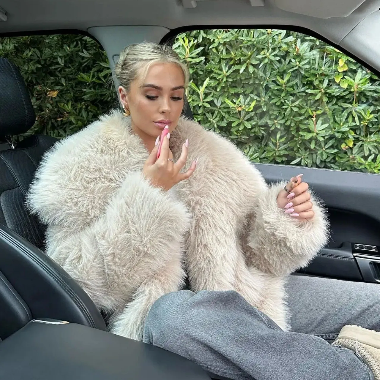 Women's Fur Coat Winter Jacket 2025 Autumn And Winter Women's Solid Color Faux Fur Lapel Fur Jacket Women's Coat New Outerwear