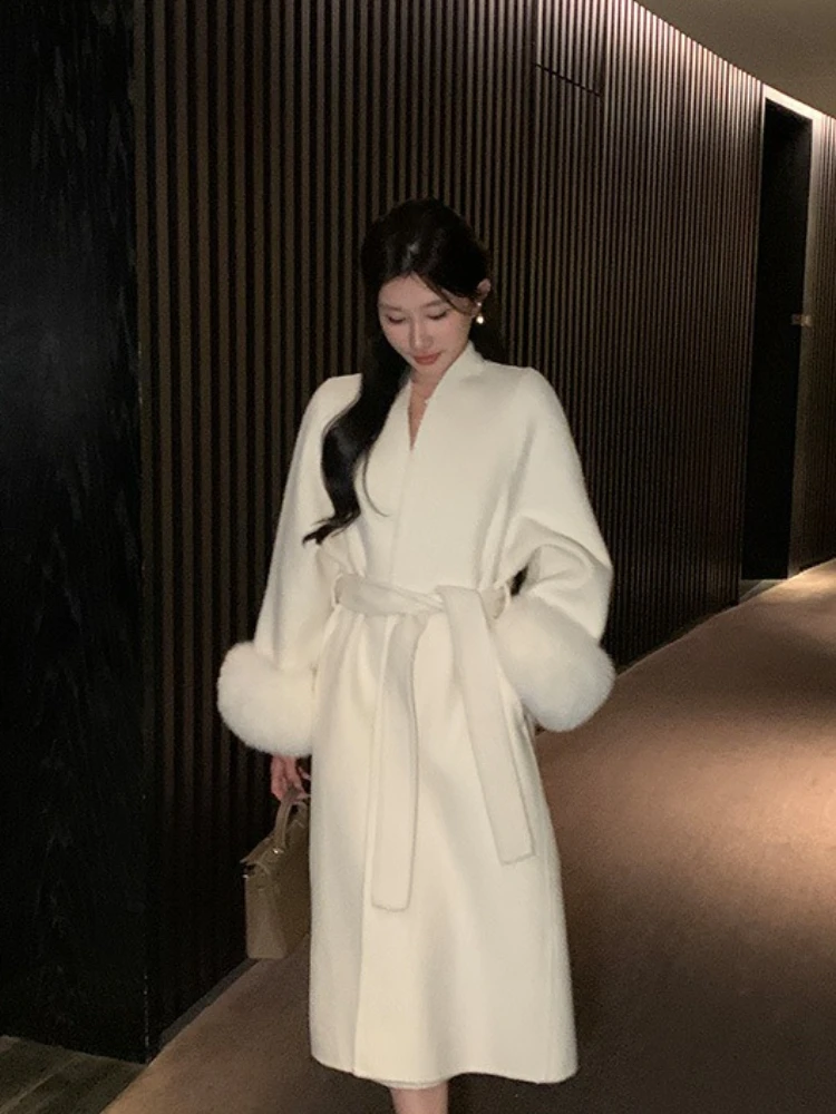 새로운 겨울 여성 우아한 캐시미어 울 코트 롱 벨트 리얼 폭스 퍼 커프 울 혼방 재킷 여성 패션 따뜻한 옷