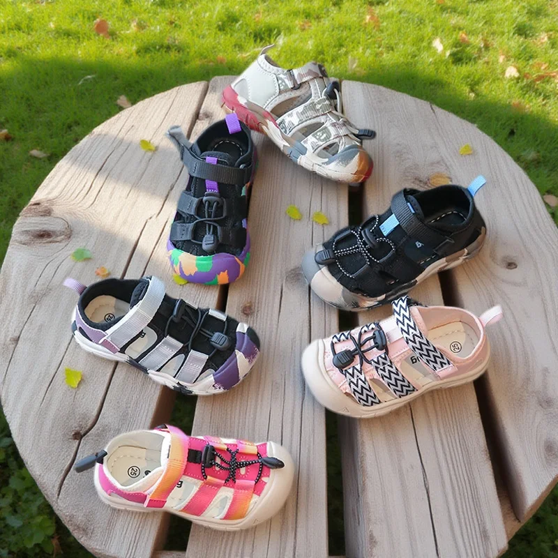Kids' Trendy Camo Sandals 2025  Hollow-Out Adjustable Sandals with Elastic Buckles Lightweight Beachwear for Boys and Girls​
