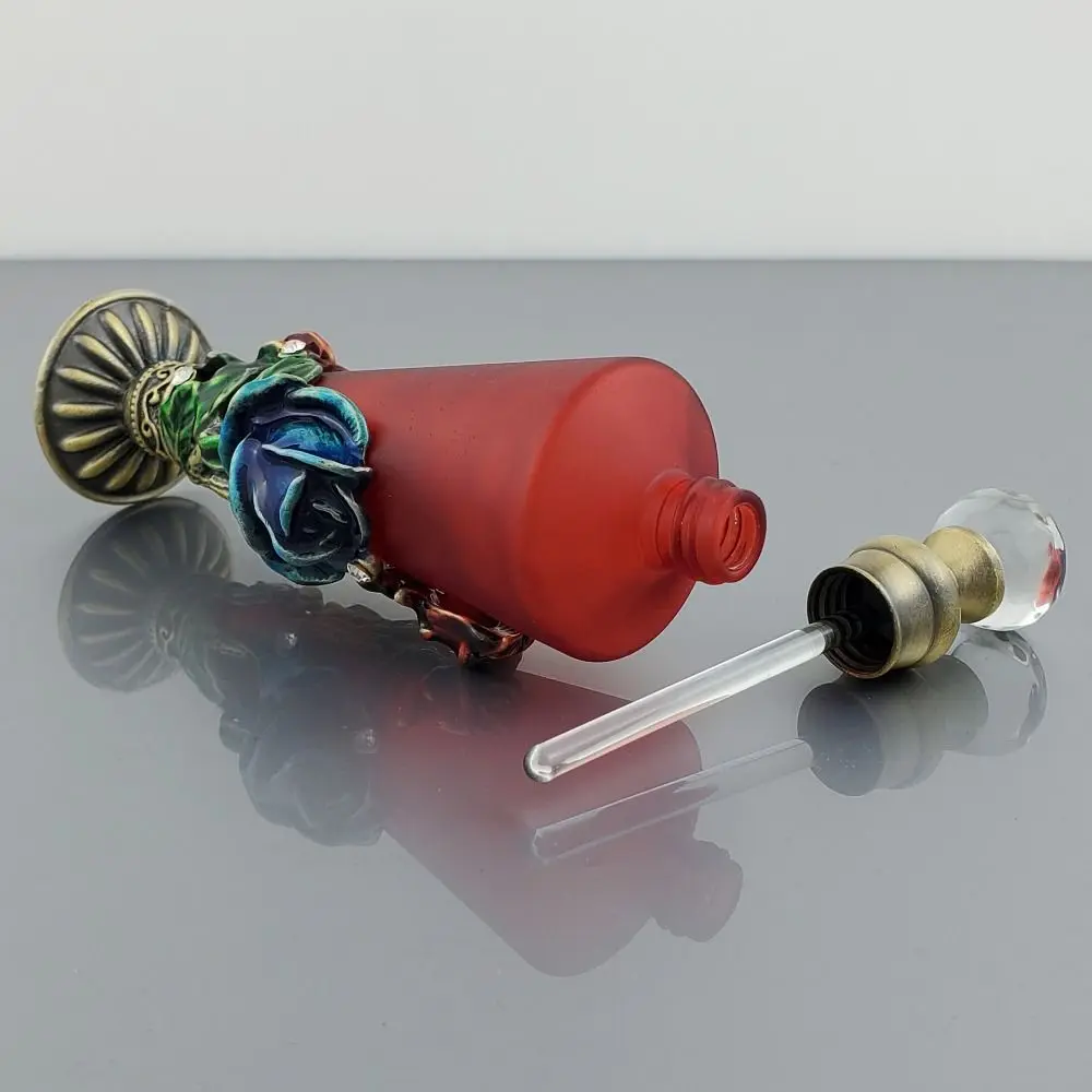 

Dubai Style Vintage Empty Bottle Refillable Rose Essence Oil Container Ornaments Pipe Empty Glass Jar Bedroom Decor