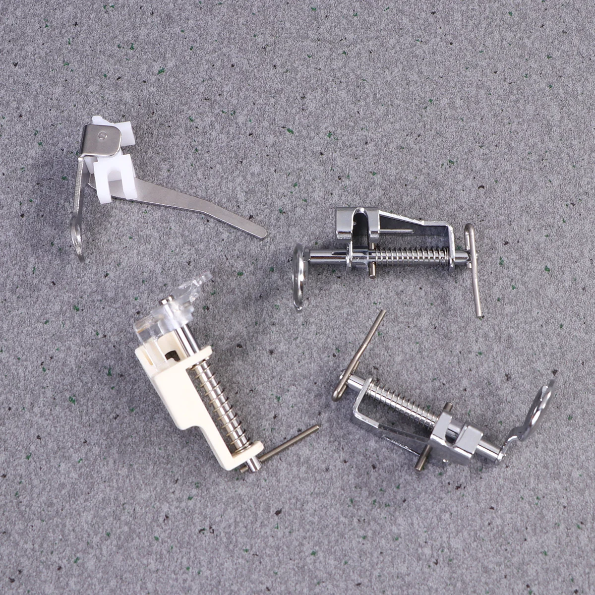 4Pcs Sewing Machine Presser Foot Set Metal Quilting Embroidery Spring Presser Foot Adjustable for Free Motion Domestic Machines