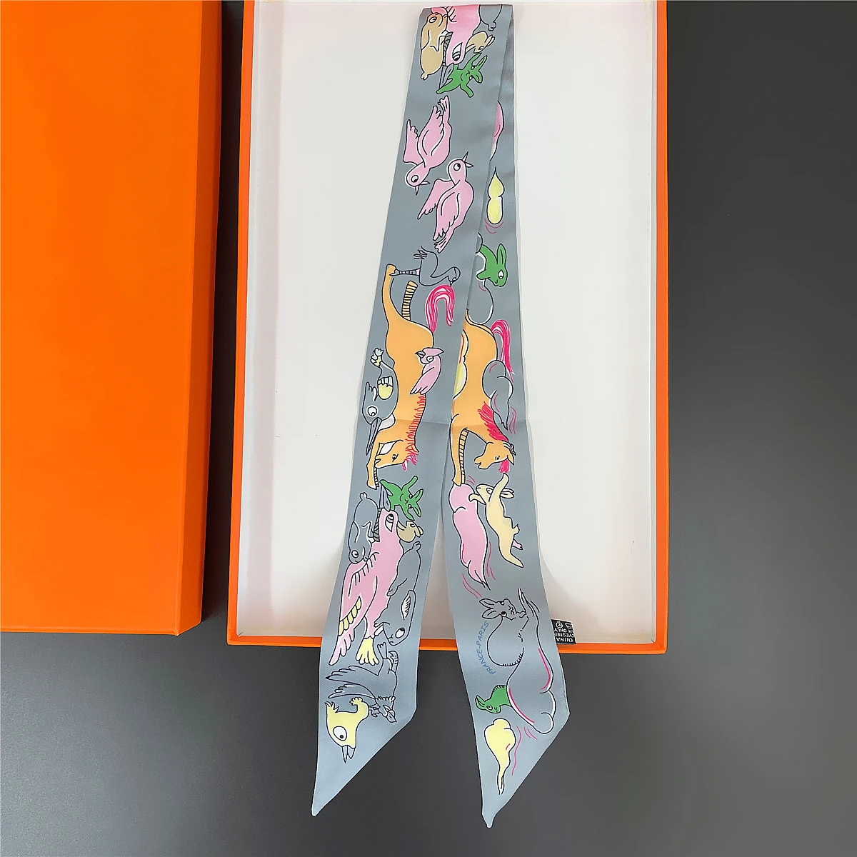 Brand Design Cartoon Animals Twill Silk Scarf Foulard Skinny Bag Scarves Luxury Scarf Women Neckerchief Fashion Hair Headband