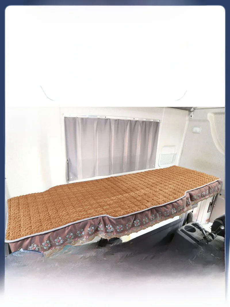 

Утолщенная плюшевая подушка-матрас Lion C500 M500 Red Ro C00 для зимнего использования, универсальная, для автокресел и кроватей, повышенный комфорт