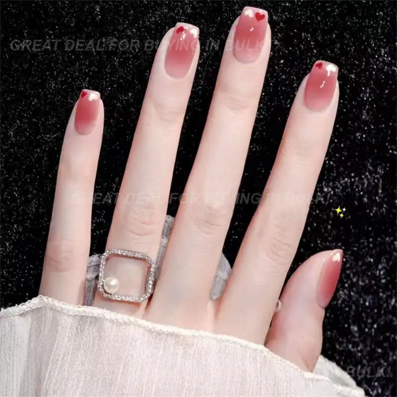 White Short Fake Nails Detachable False Nail Sweetheart Nail Patch Nail Enhancement Techniques