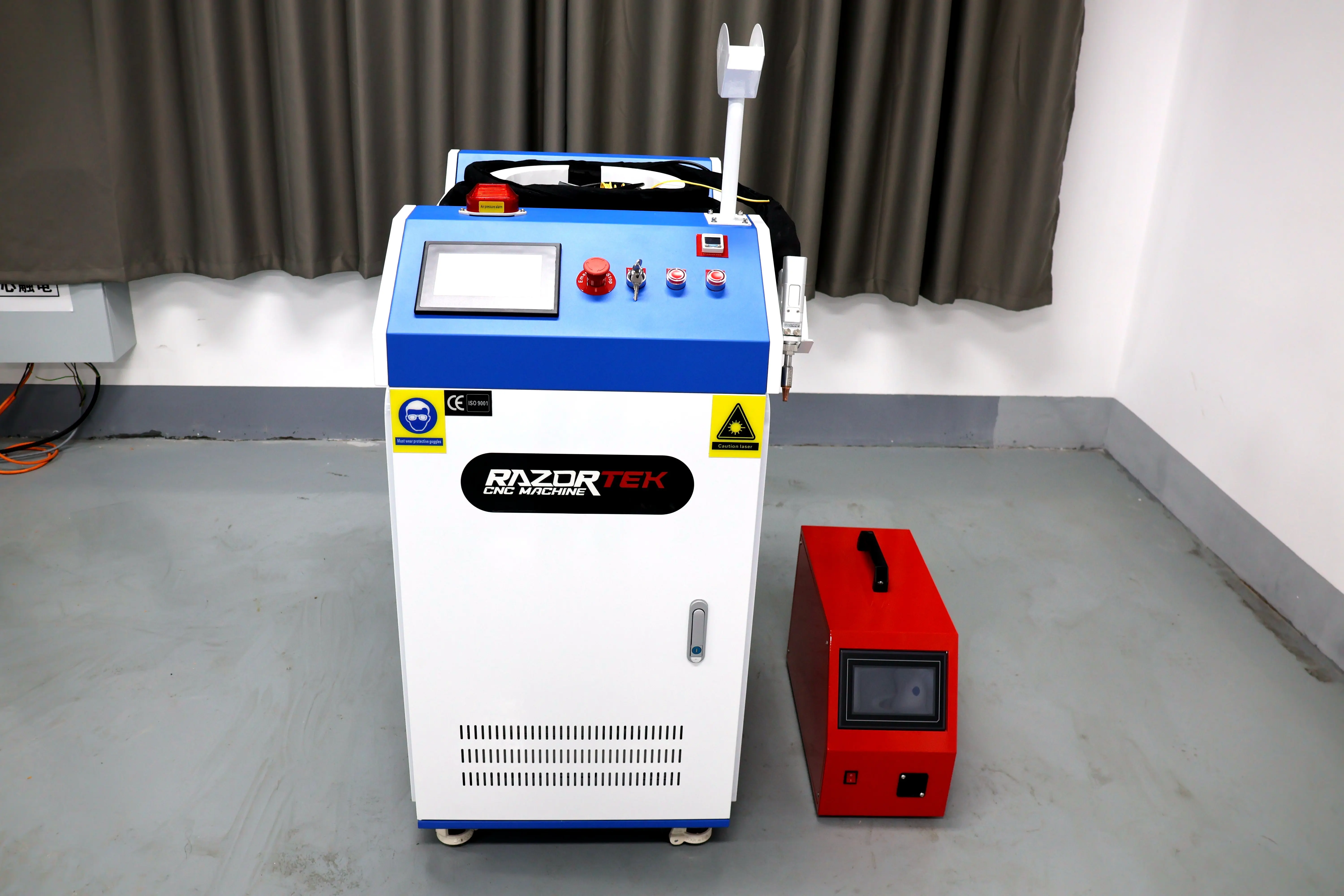 Razortek 1200W-3000W battery laser welding machine 4in1 welder cheap handheld Raycus metal