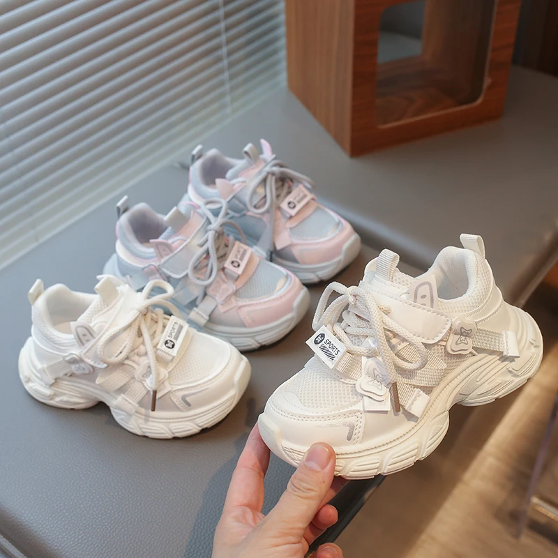 

Little Girls Versatile Sneakers 2026 New Spring Kids Platform Casual Sneakers Soft Sole Comfort Chic School Barefoot Trainers