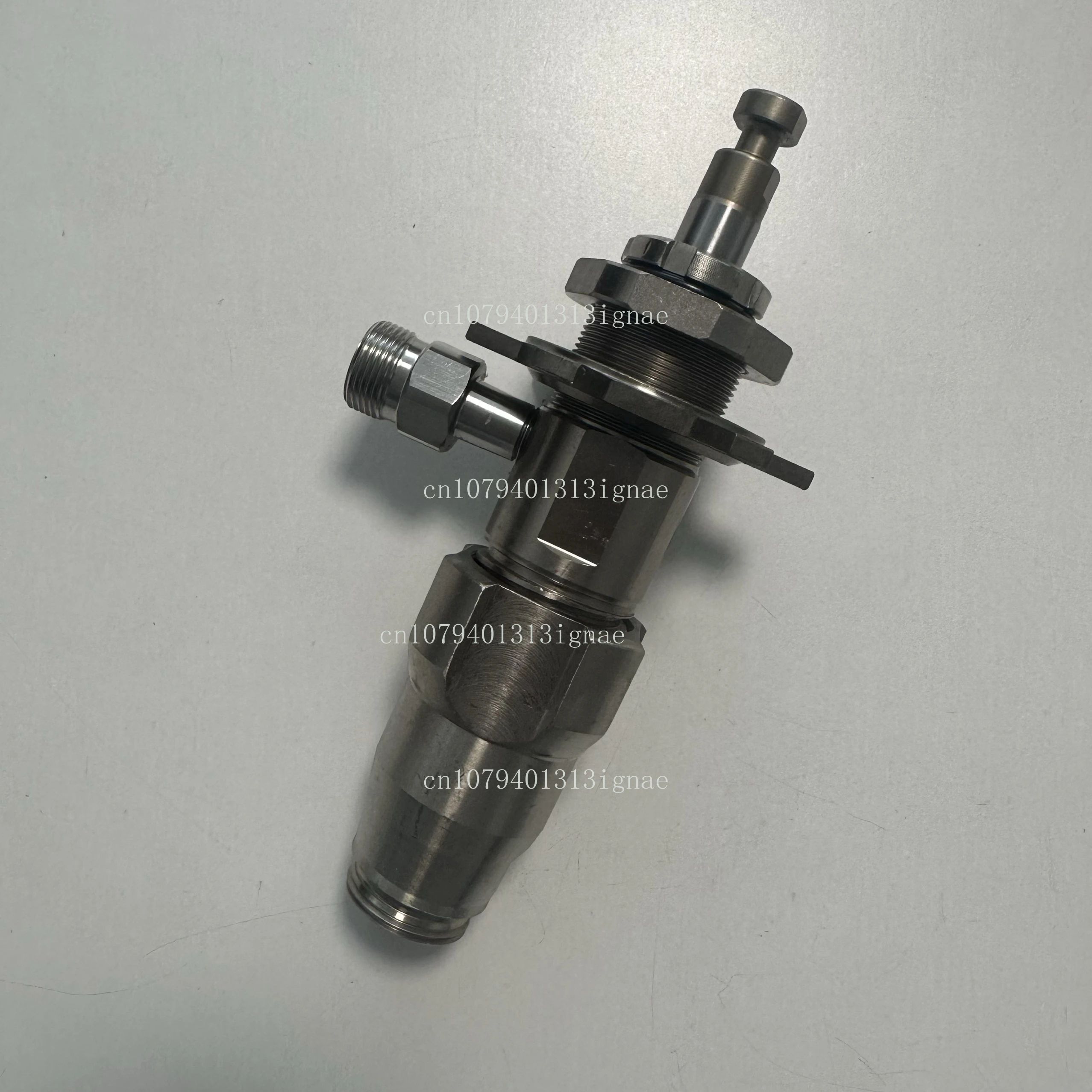 

395 490 495 595 spraying machine enlarged pump pc quick disassembly hanging pump body assembly