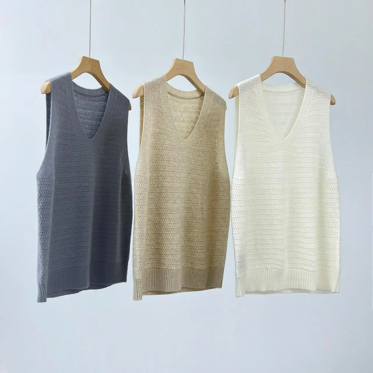 

Clothing 2023 Women's New Fall Pure Cashmere Hollow Vest 0925