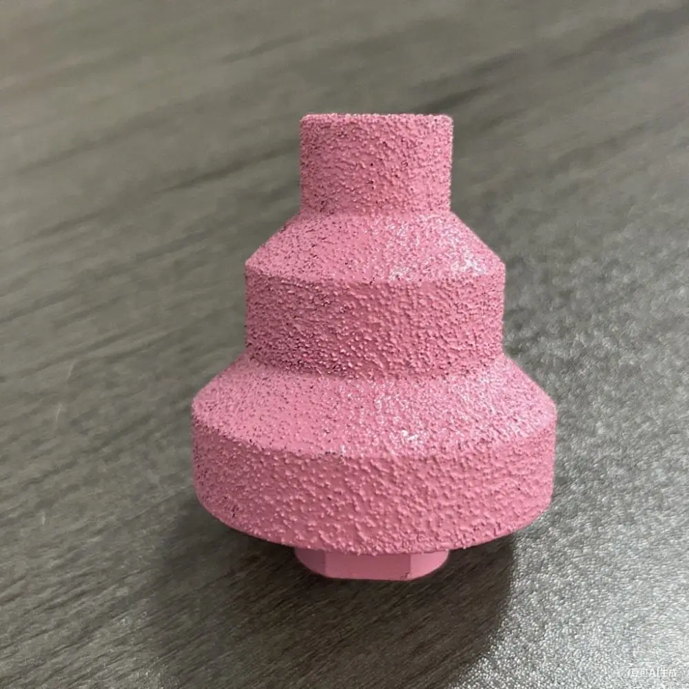 Punta da trapano a gradini brasata con design a flauto dritto Punta per pagoda per brasatura Strumento di espansione per fori con punta integrata Alesatore a tre fasi