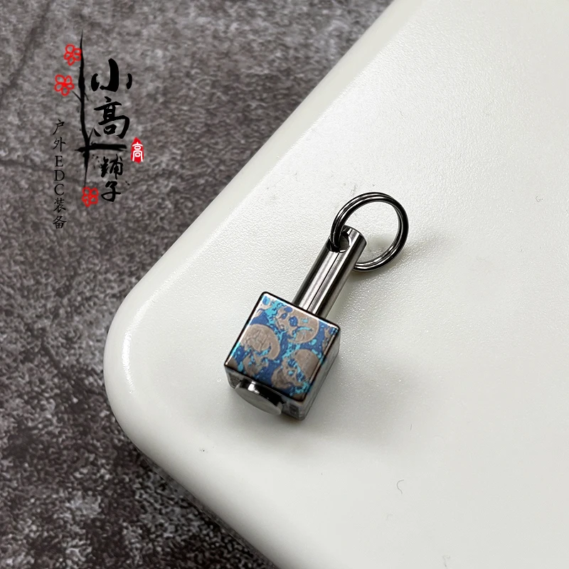 

1 шт., титановый сплав, темный нож-скелет, бусина, EDC, паракорд, бусина, фонарик, подвеска-рогатка, декомпрессионная игрушка, подвеска-карта