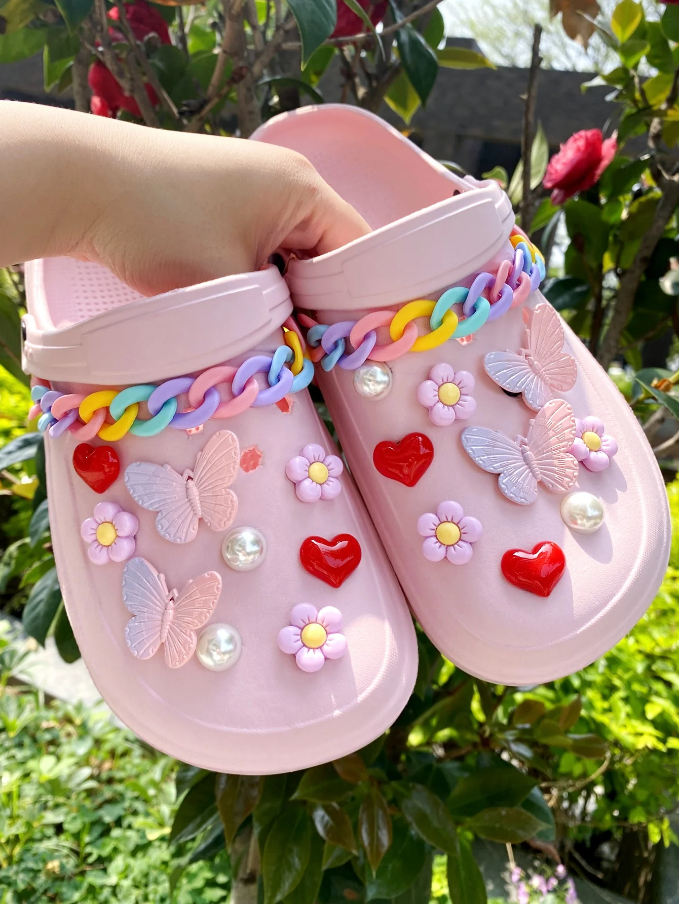 

20 штук красочной цепочки, розовая фиолетовая градиентная бабочка, фиолетовый цветок, красное сердце, белая пряжка для обуви из АБС-пластика с жемчугом, украшение своими руками