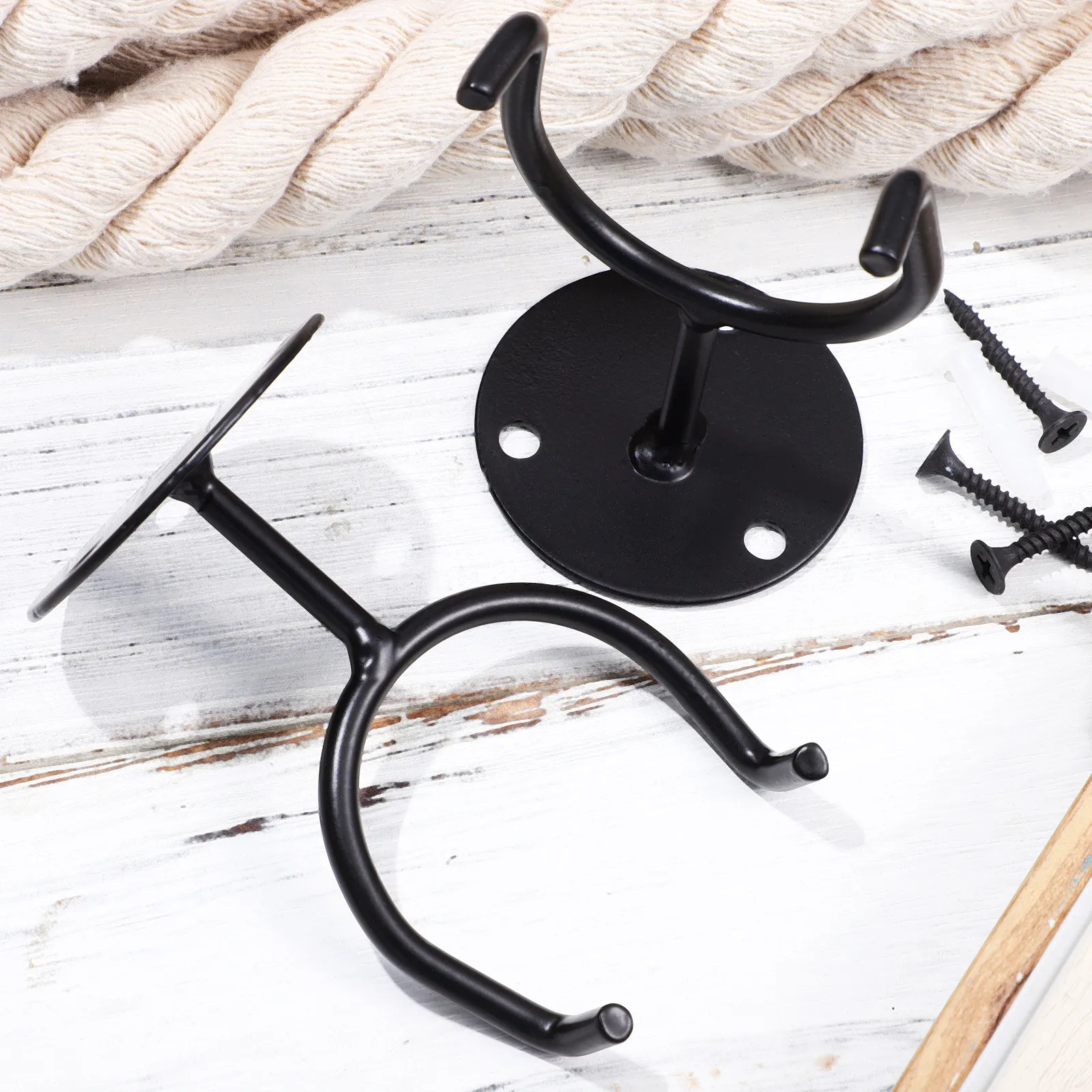 6pcs-baseball-bat-wall-mount-bracket-set-sturdy-iron-display-holder-for-bats-balls-wall-mounted-sports-equipment-organizer