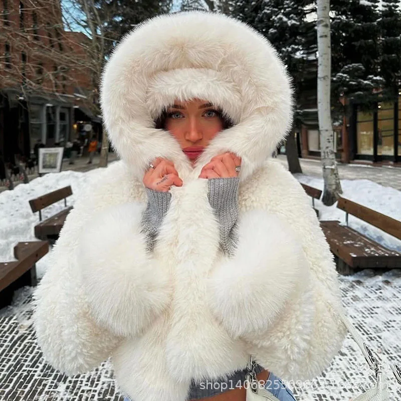 New Autumn. And Winter Warm Fur Coats, Featuring Lady Cloth Fur, And New Warm Hooded. Shawls Wedding Dress Luxury Party Bandage