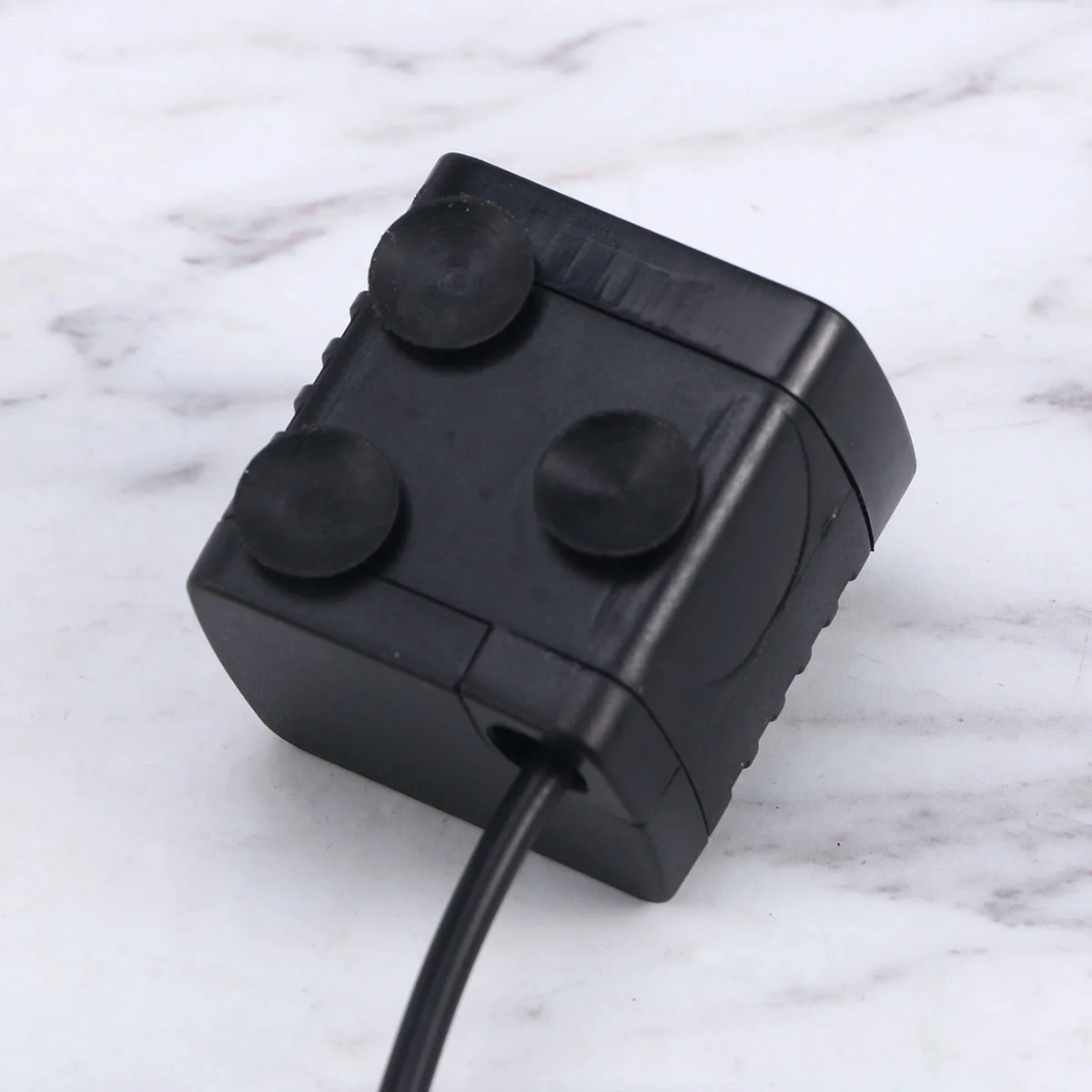 

Pet Fountain Pump High Quality Motor Ultra Quiet Circulates Aerates Water Fresh Water Drinking Fountain Encourages Dogs Cats