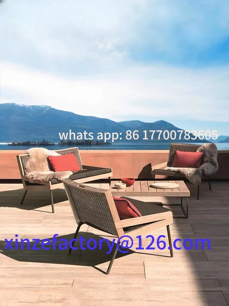 

Customizable Outdoor Sofa Solid Wood Teak Waterproof Sunscreen
