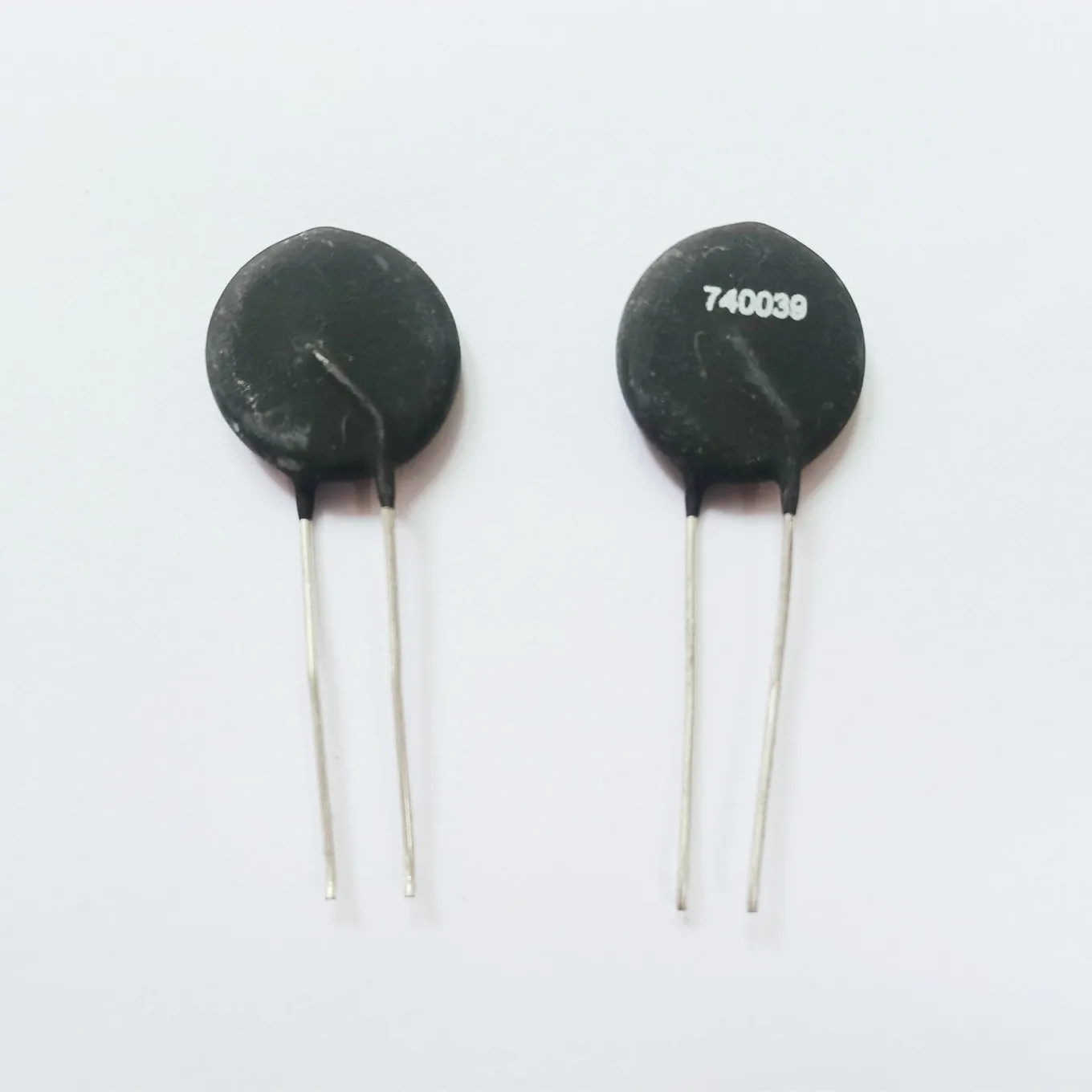 Original new 100% import SL22 740039 thermistor SL22740039 22mm 10Ohm 10R (Inductor)