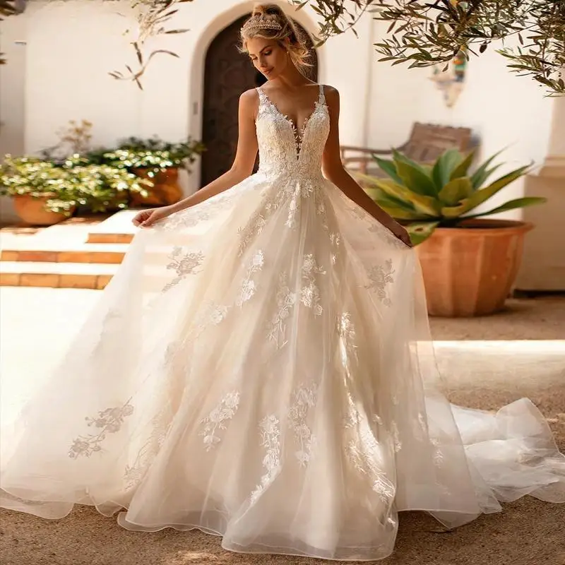 

Romantic V-Neck Backless A-Line Wedding Dresses 2025 Gorgeous Appliques Court Train Princess Bridal Gown Customized