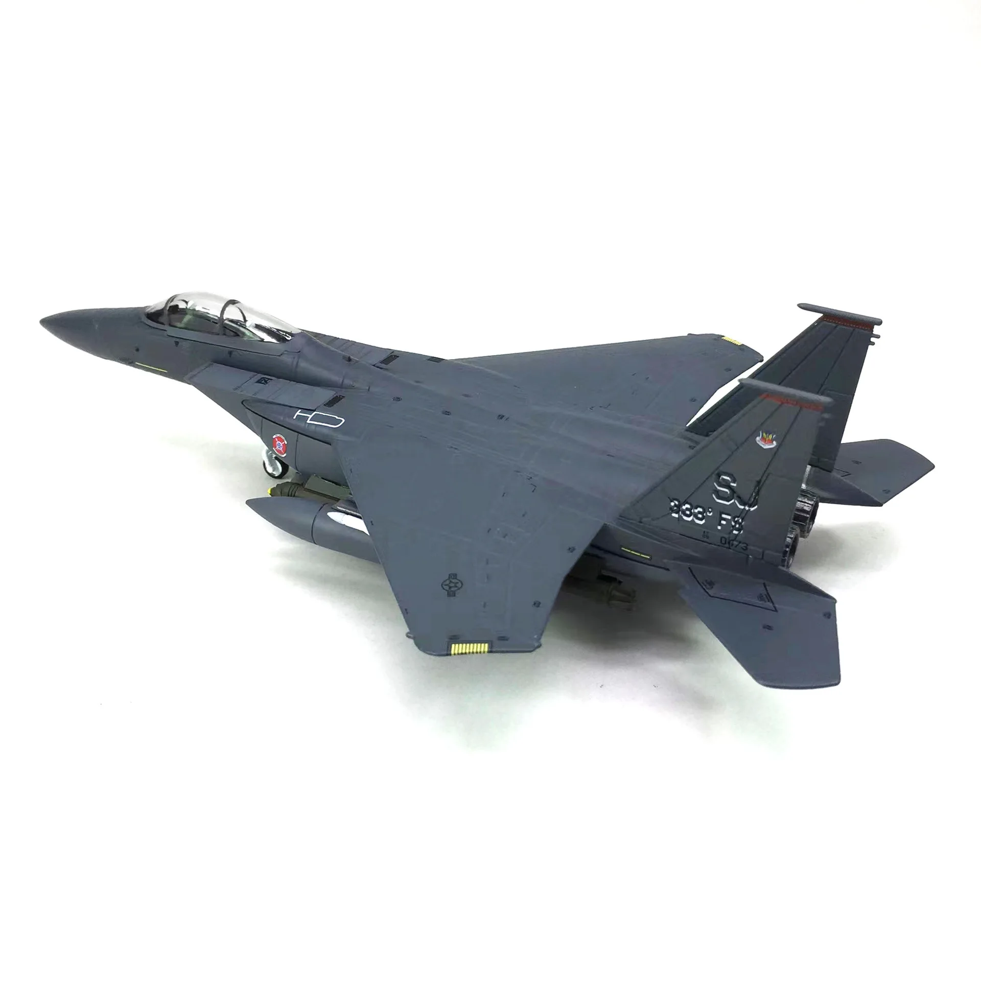 Imagem -05 - Strike Eagle Modelo Aeronave de Liga Supersônica Ataque Lutador Simulação Ornamentos Decorativos para Casa Escala 1:100 us F15e