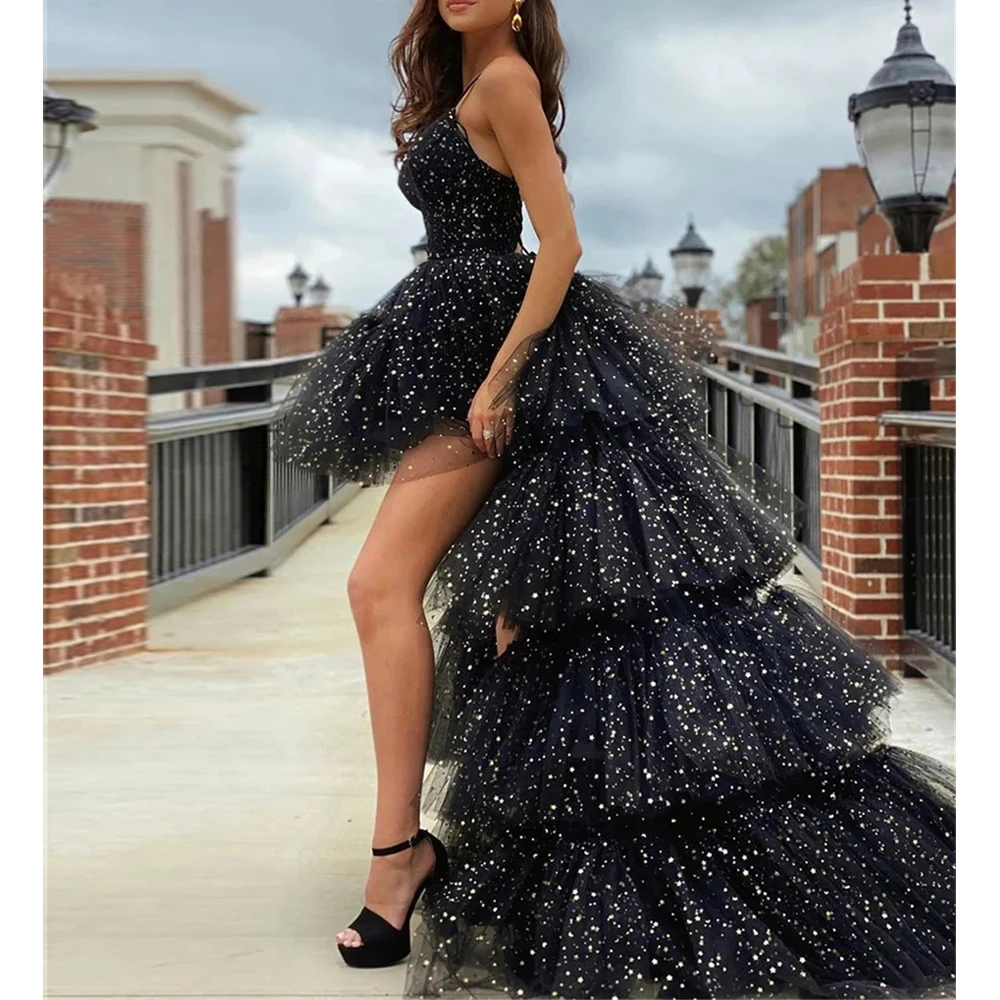 Vestidos de graduación altos y bajos para mujer, traje negro de tul con cuello en V, sin mangas, hinchado, largo, para fiesta, desfile, escalonado