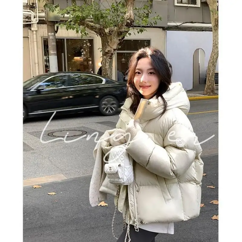 Dziewczęca zimowa kurtka puchowa, krótka kurtka ocieplana bawełną, gruby płaszcz, ciepła kurtka puchowa, nowa modna kurtka puchowa dla studentek.