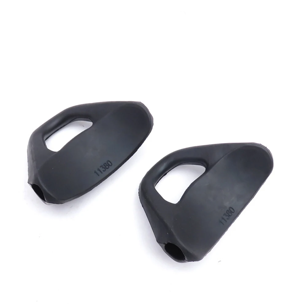 

Комплект быстросъемных ремней для ласт с резиновыми накладками на пятки и противоскользящим держателем для ручки, совместимый с пружинной трубкой 12 мм