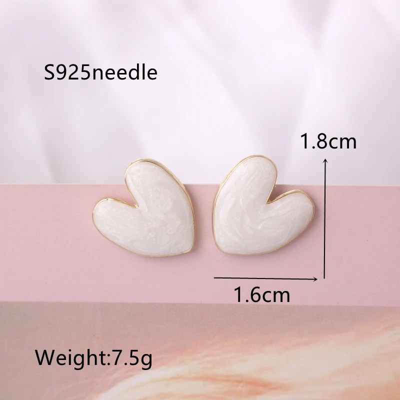 Korean Style Enamel Heart Stud Earrings for Women Sweet Lovely Simple Irregular White Glaze Ear Wedding Jewelry Pendientes