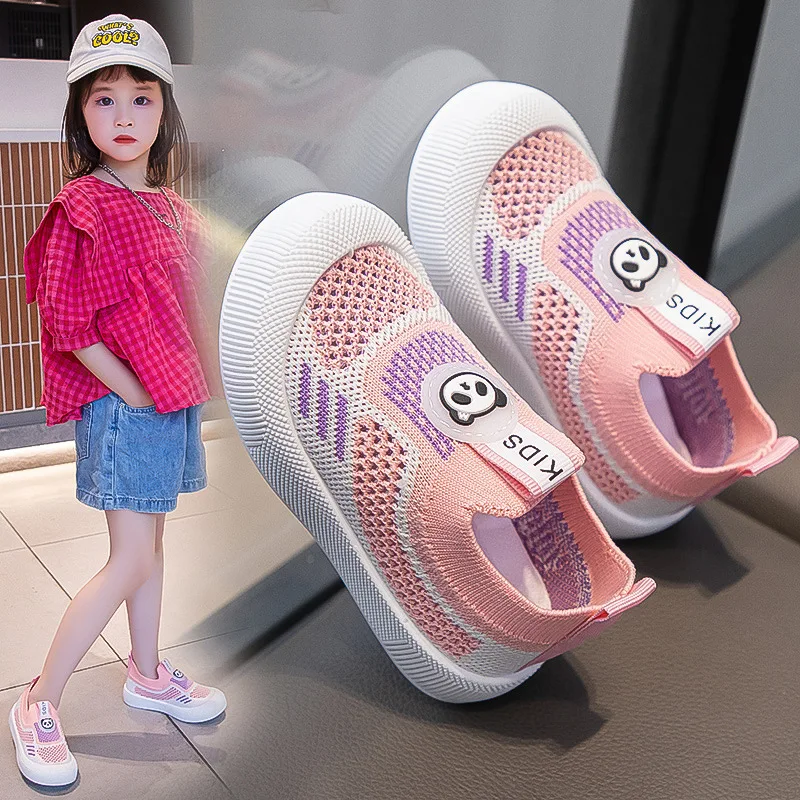 Zapatillas de deporte planas transpirables para niños pequeños, zapatos antideslizantes ligeros para caminar al aire libre, zapatos deportivos informales para bebés, novedad de 2024