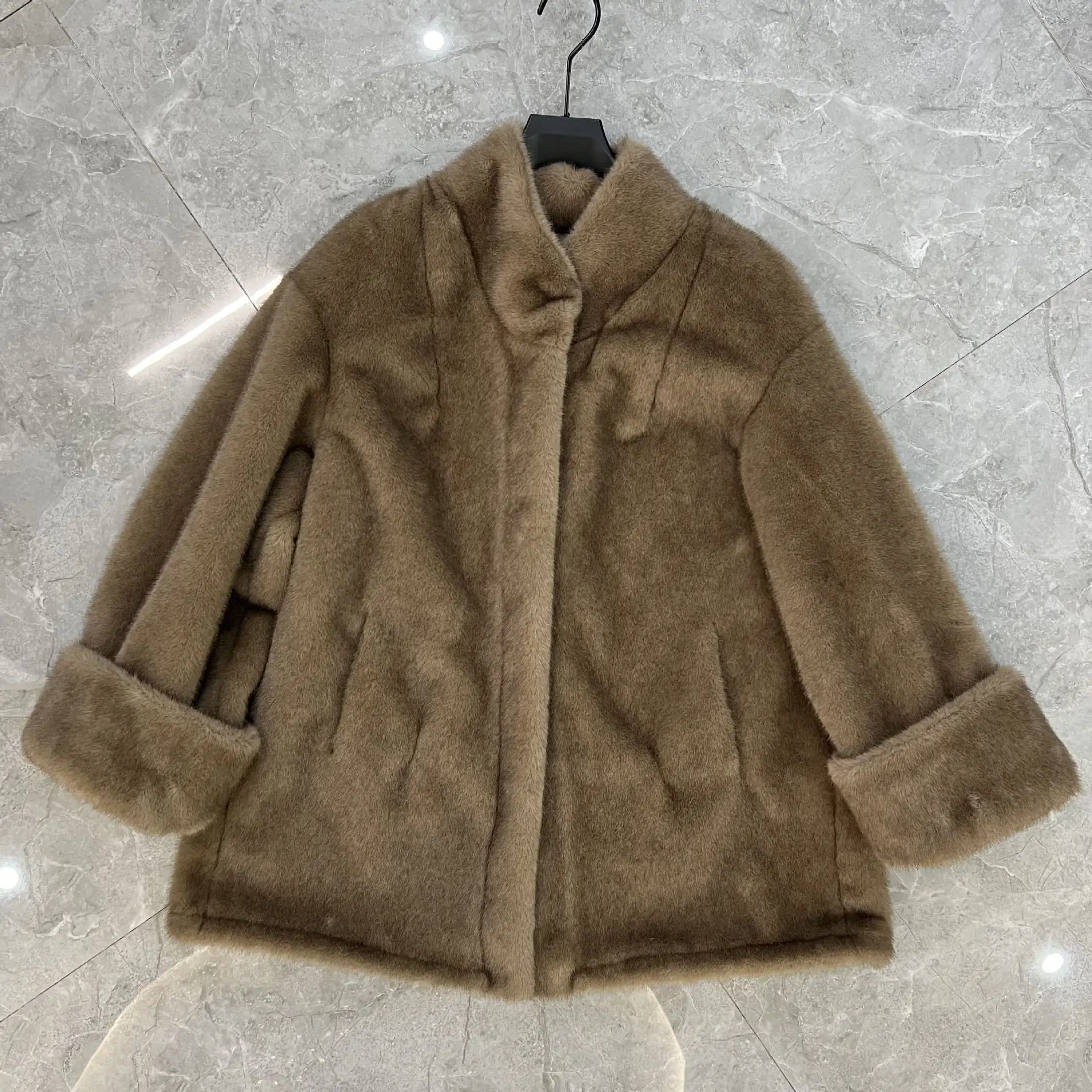 Spring Light Luxury Warm Imitation Mink Plush Medium Long Fur Coat Women Winter Stand Up Collar Fur Integrated Loose Fur Jacket