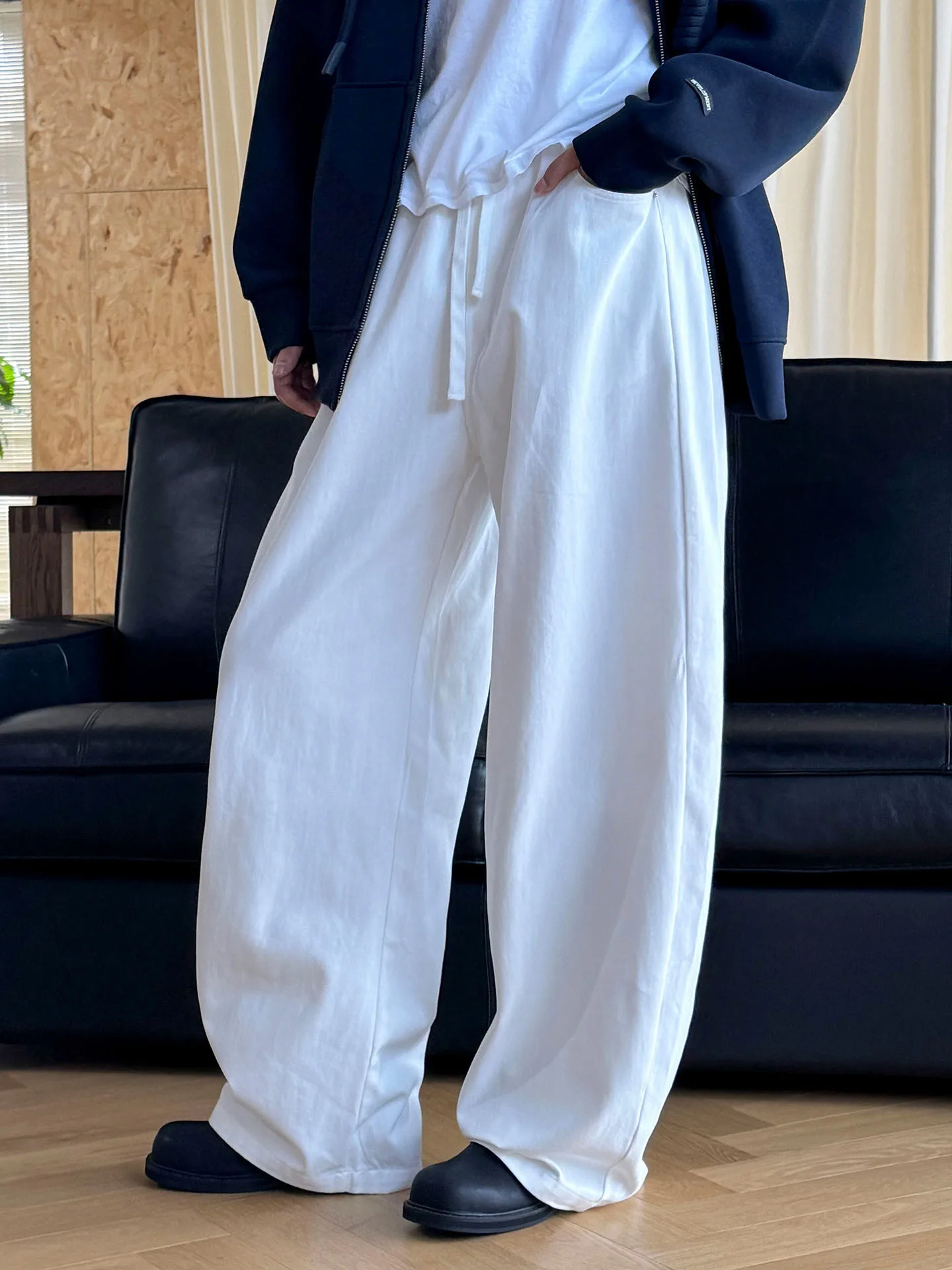 Autumn and winter new Japanese retro fashionable elastic waist straight leg casual pants, loose and comfortable pants for women