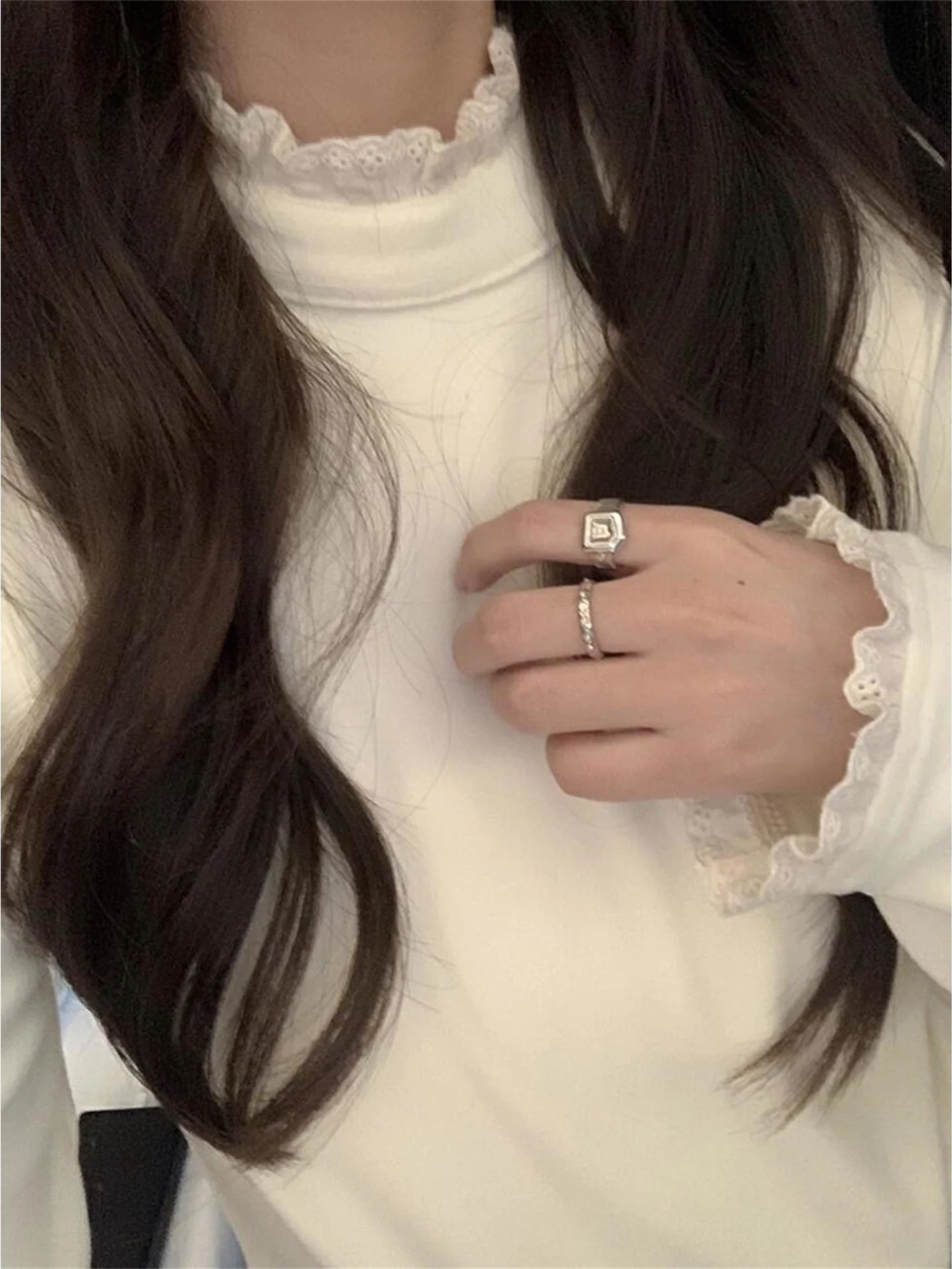 

Женская кружевная базовая футболка с длинным рукавом и высоким воротником-стойкой, весенне-осенняя, модная, в стиле INS, трендовый дизайн