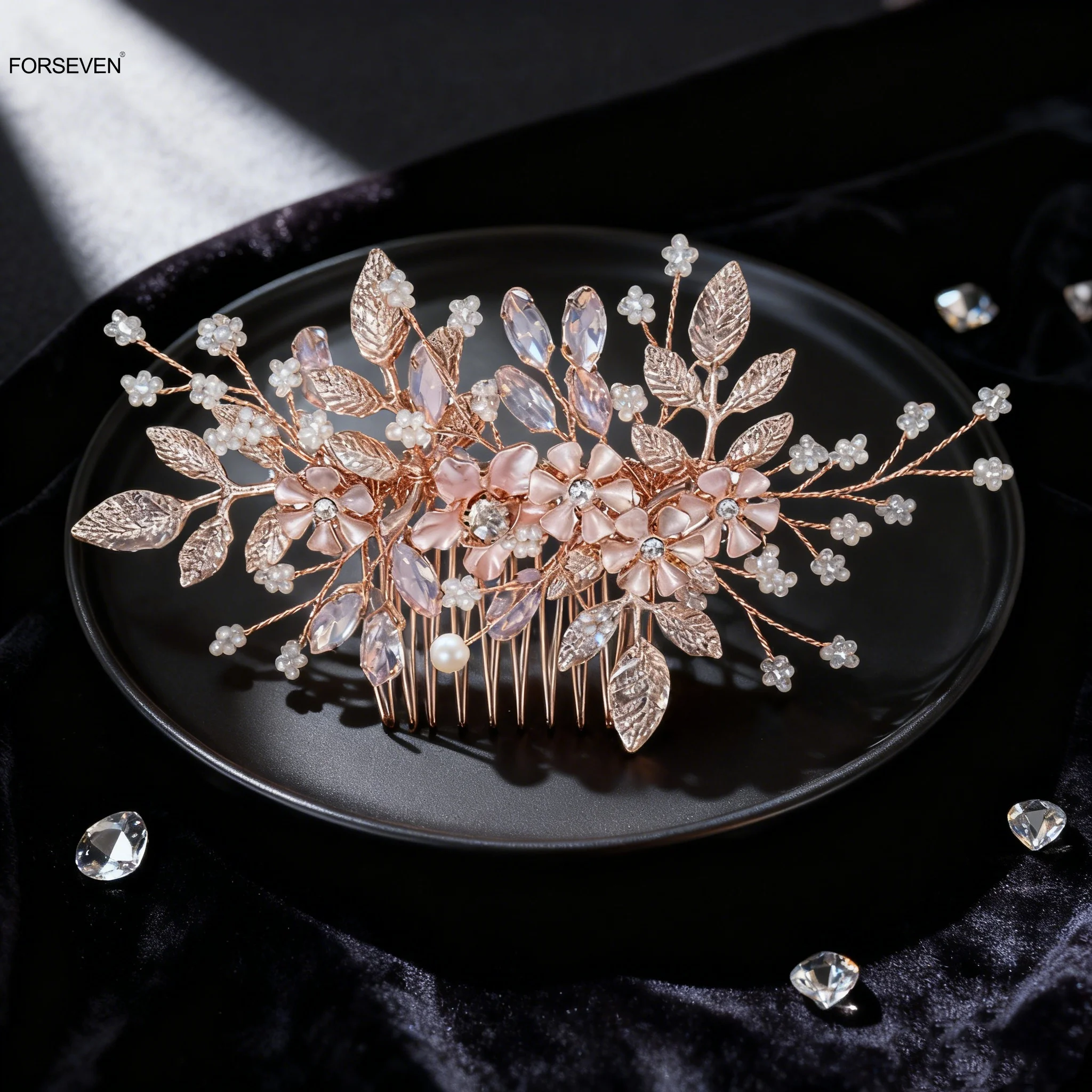 

Свадебные гребни для волос невесты, роскошные заколки для волос из сплава с цветами и листьями, боковые зажимы, блестящие стразы, жемчуг, головные уборы, украшения для волос