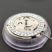 Movimiento mecánico automático NH35 de desarrollado independiente Hecho en China Movimiento NH35 para accesorios de repuesto de relojes para hombres