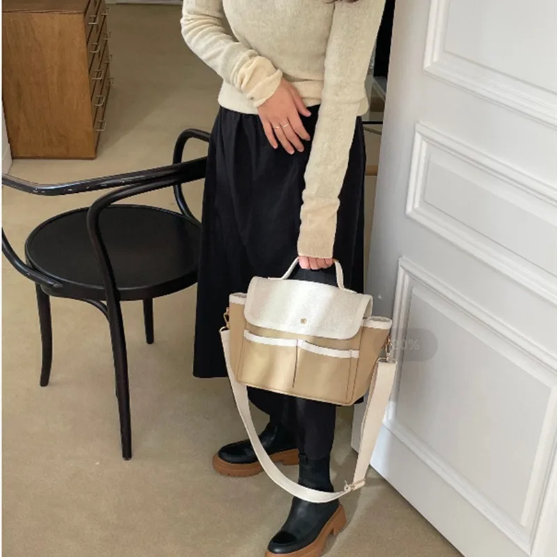 Colored Mommy Handbag with Large Capacity and Minimalist Outgoing Style Lightweight Diagonal Straddle Maternal Infant Bag 2024