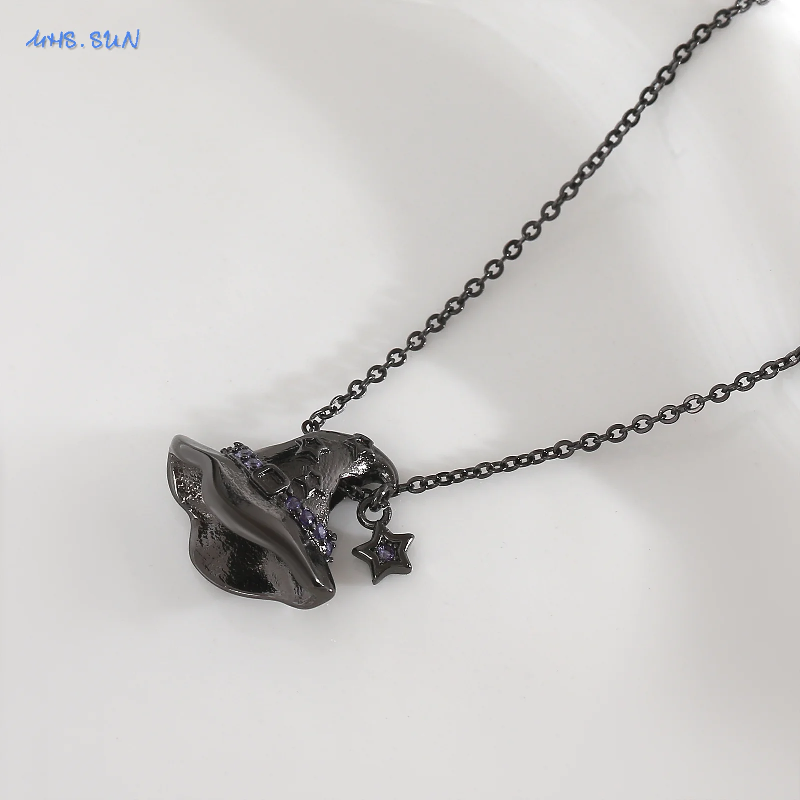 MHS.SUN New Black Witch Hat Pendant Necklace For Women Gothic Magic Hat Charm Clavicle Chain Halloween Jewelry Festive Gifts