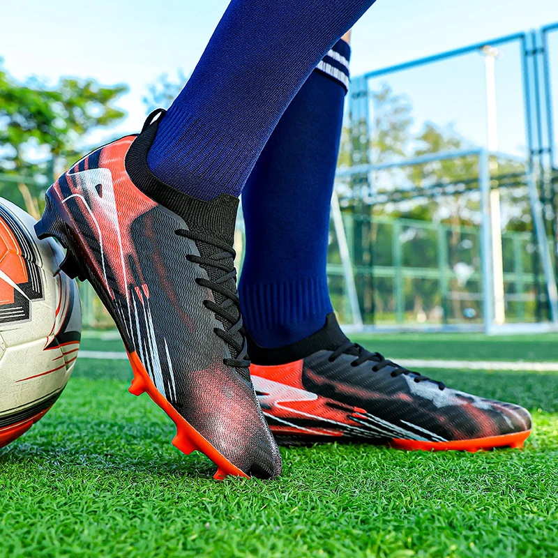 

New Men Women Unisex Soccer Shoes Grass Training Professional Football Boots Sport Breathable Hot-selling High-quality Students