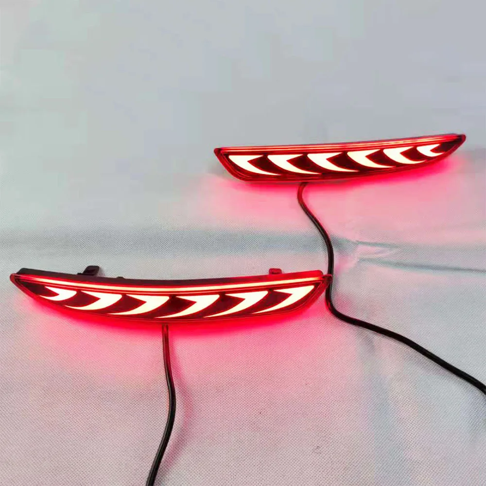 Nice 1 Pair Rear Reflector Car LED Rear Bumper Brake Light Dynamic Turn Signal Light For Mazda 3 Mazda3 Axela 2019 2020 2021