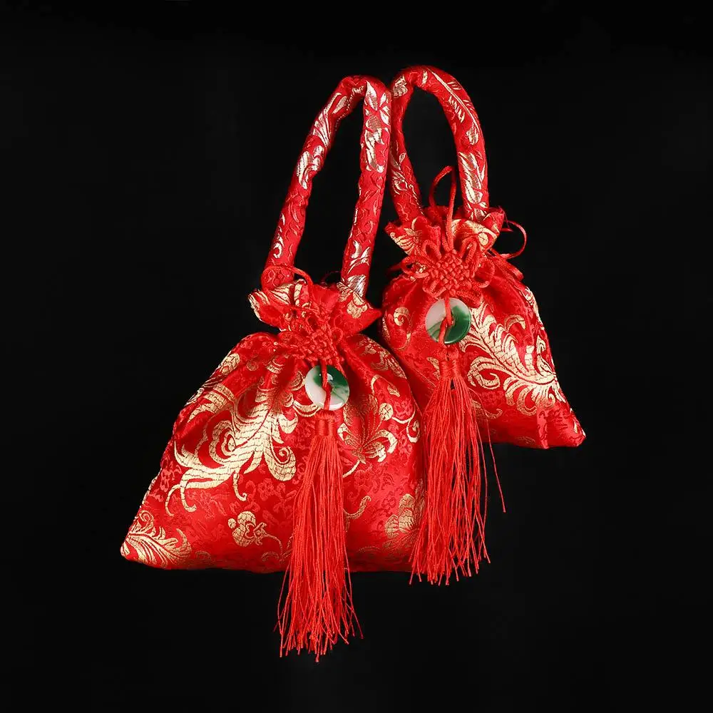 

Chinese Style Canvas Flower Drawstring Bag Large Capacity Wrist Bag Festive Sugar Bag Storage Bag Wedding Candy Bag