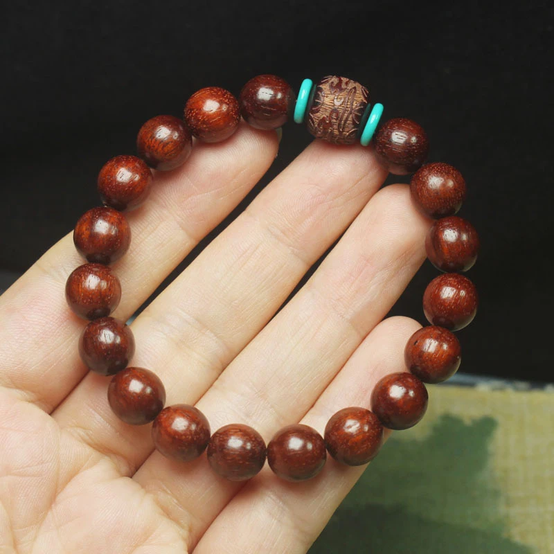 

Blood Sandalwood Round Bead Bracelet with Carved Pixiu for Wealth Attraction, Wooden Buddhist Prayer Beads, Women's Simple and E