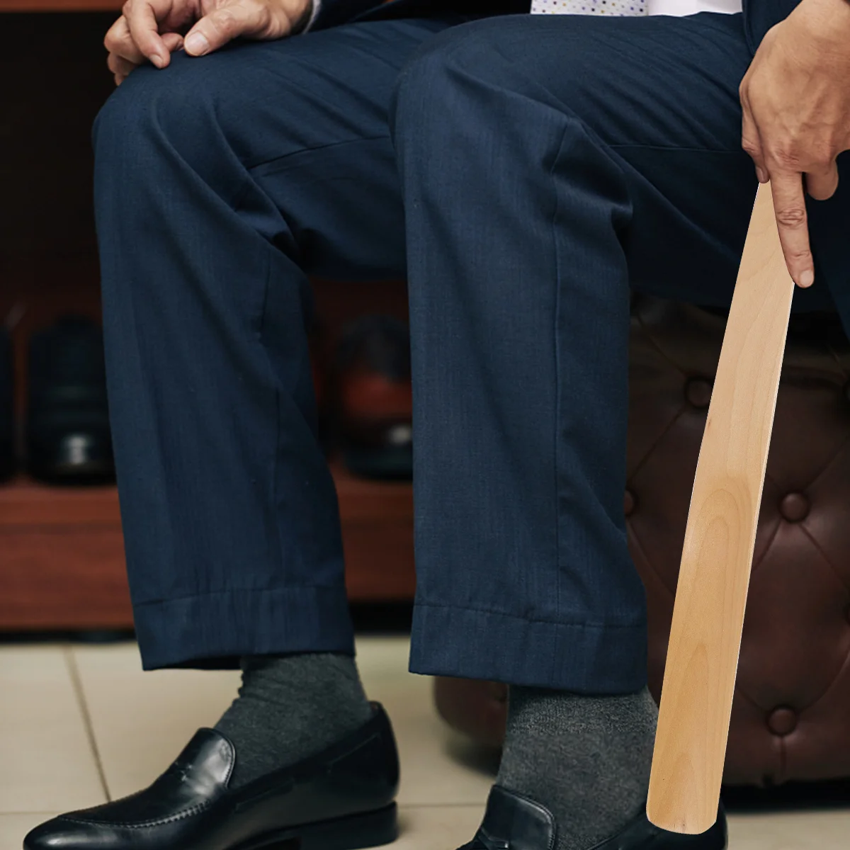 

1pcs Wooden Shoehorn Long Handle Shoe Horn Tool For Men Women Kids Smooth Durable Handmade Travel Portable Shoes