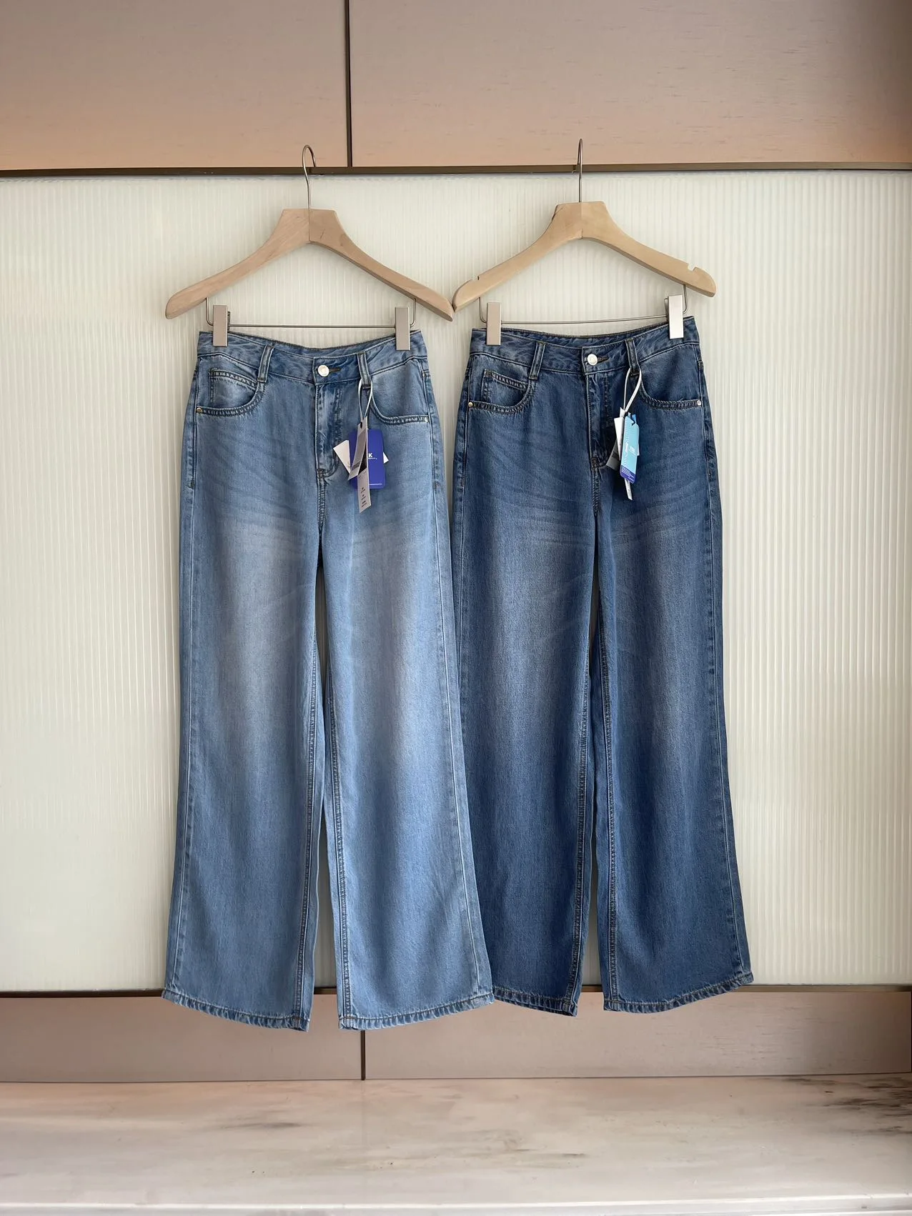 

Spring 2026 High Waist Straight Leg Jeans Casual Loose Women's Pants Slimming Effect Comfortable Fit Ladies Denim
