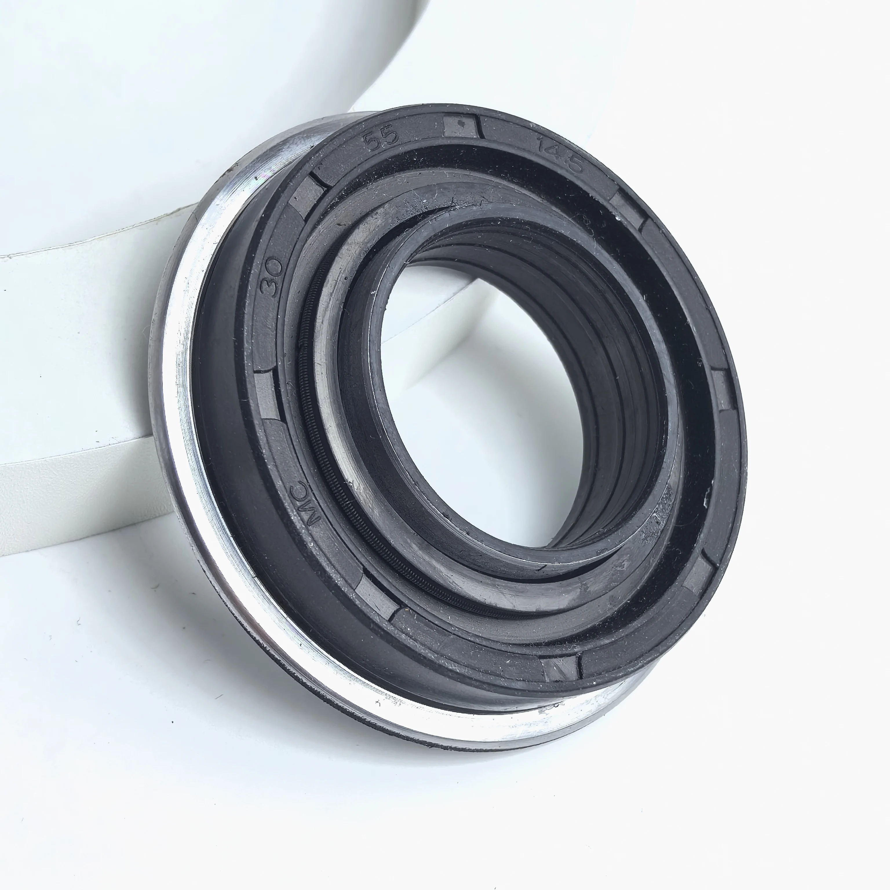 ID: 25-92mm Automotive Skeleton Shaft Oil Seal 30*52*12 NBR 30*62/70*19 Agricultural Machinery Seals Hydraulic Pump Acce