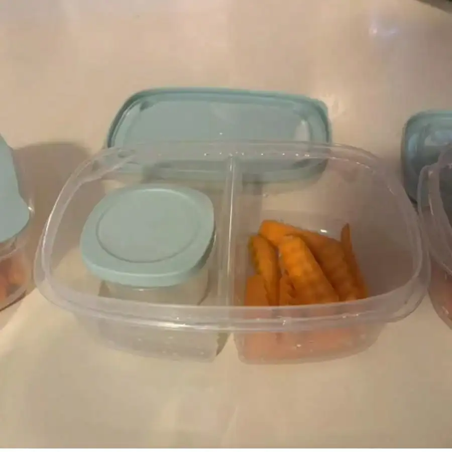 3 Pack Divided Rectangle Food Storage Containers, 28oz Mint Green Snap‑on Lid Food Boxes With Dual Compartments view 3