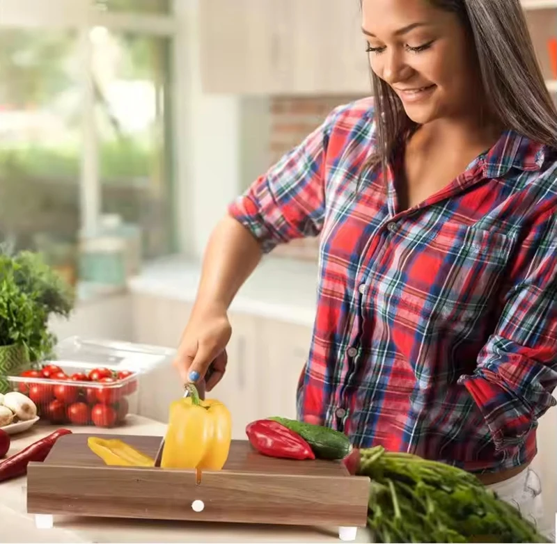 Custom adaptive one-handed cutting board with 10 spikes, suitable for one-handed use by stroke patients, wooden kitchen cutting